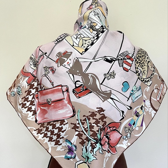 Salvatore Ferragamo Icons Beige Silk Scarf - Picture 6 of 15